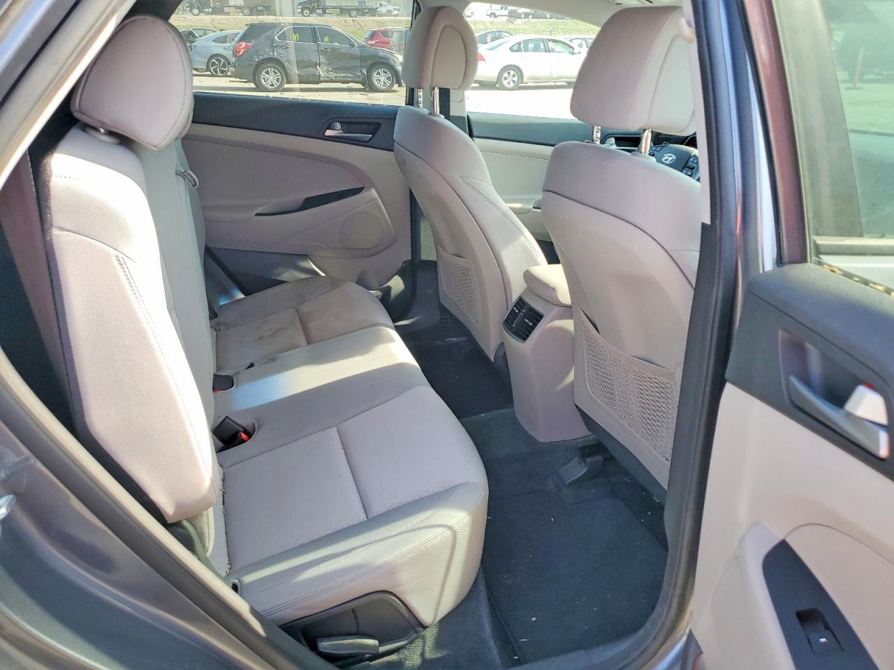 2017 HYUNDAI TUCSON