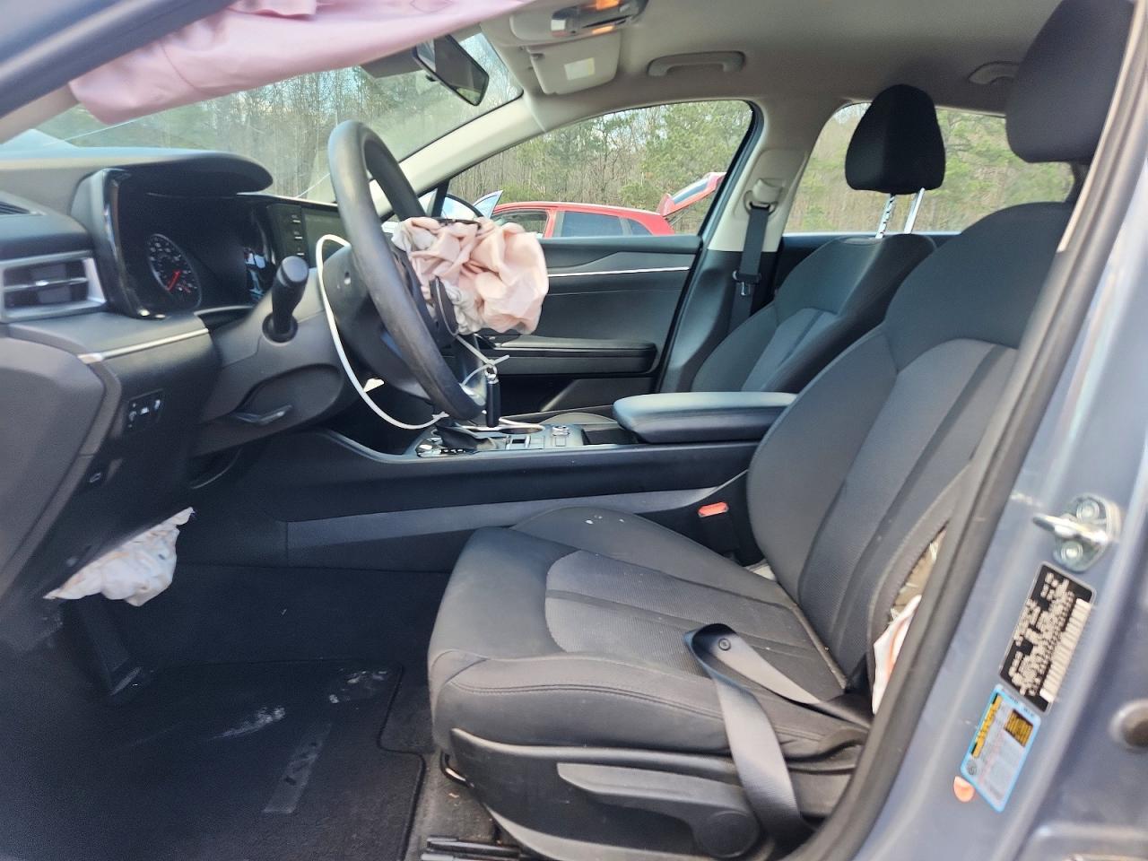 2023 KIA K5