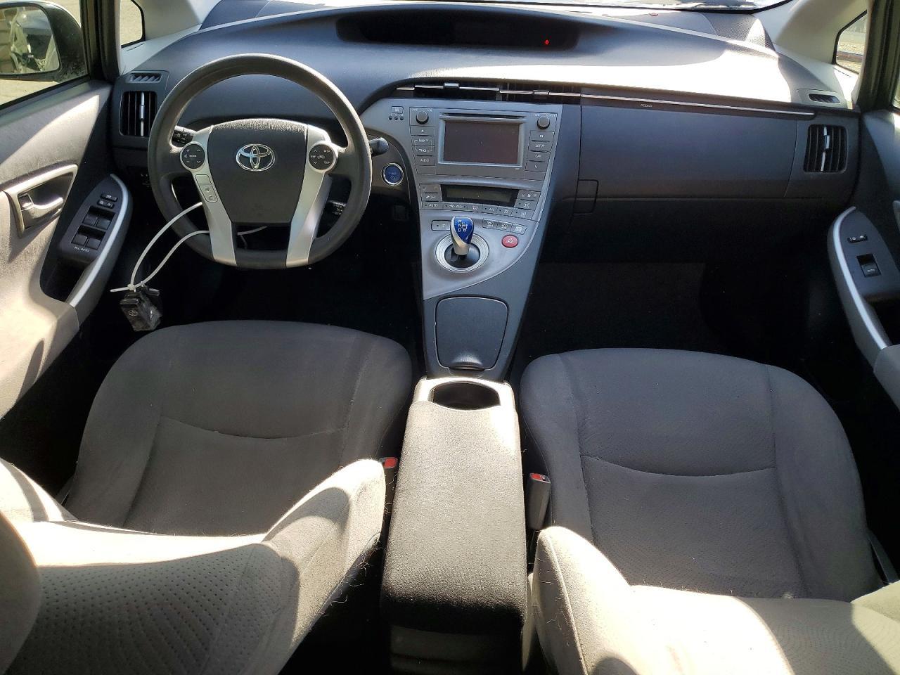 2015 TOYOTA PRIUS