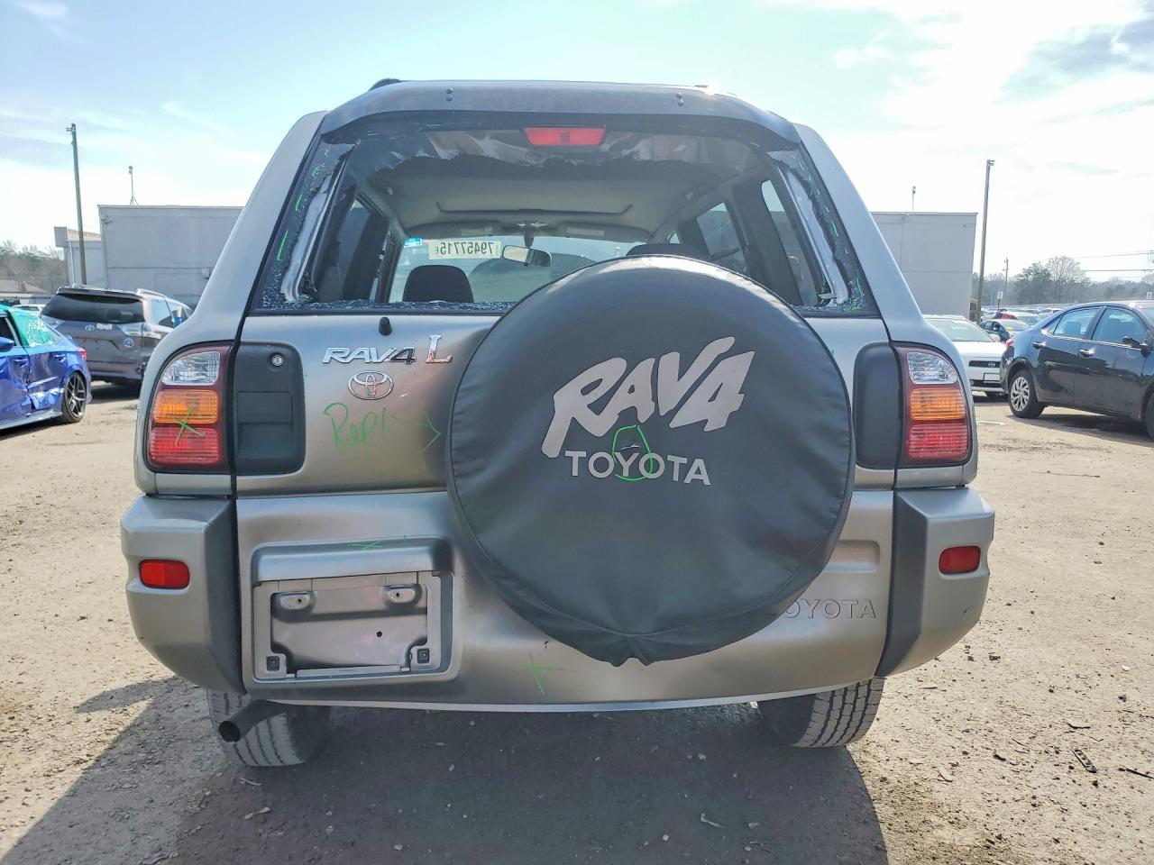2000 TOYOTA RAV4