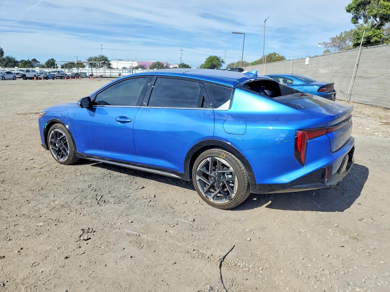 2025 KIA K4