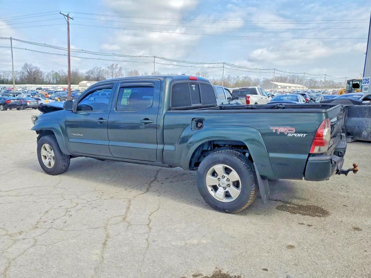2011 TOYOTA TACOMA