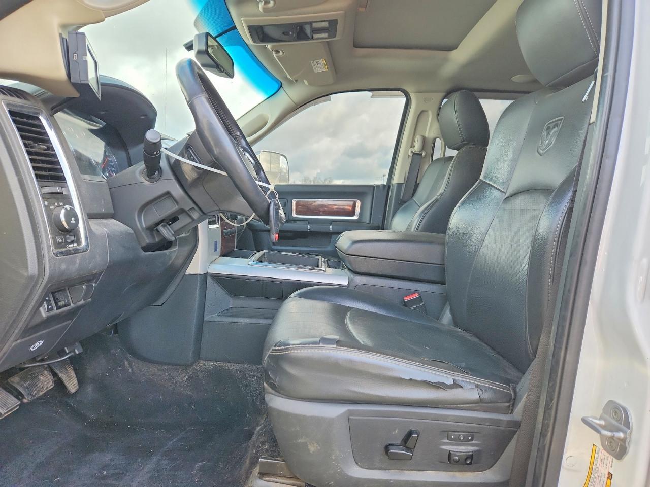 2011 DODGE Ram 3500