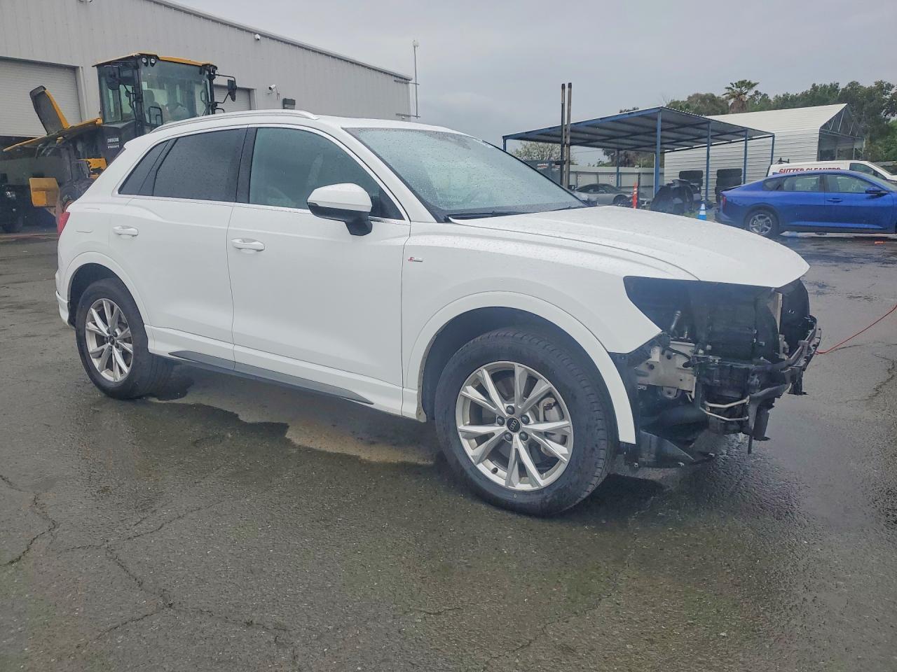 2025 AUDI Q3
