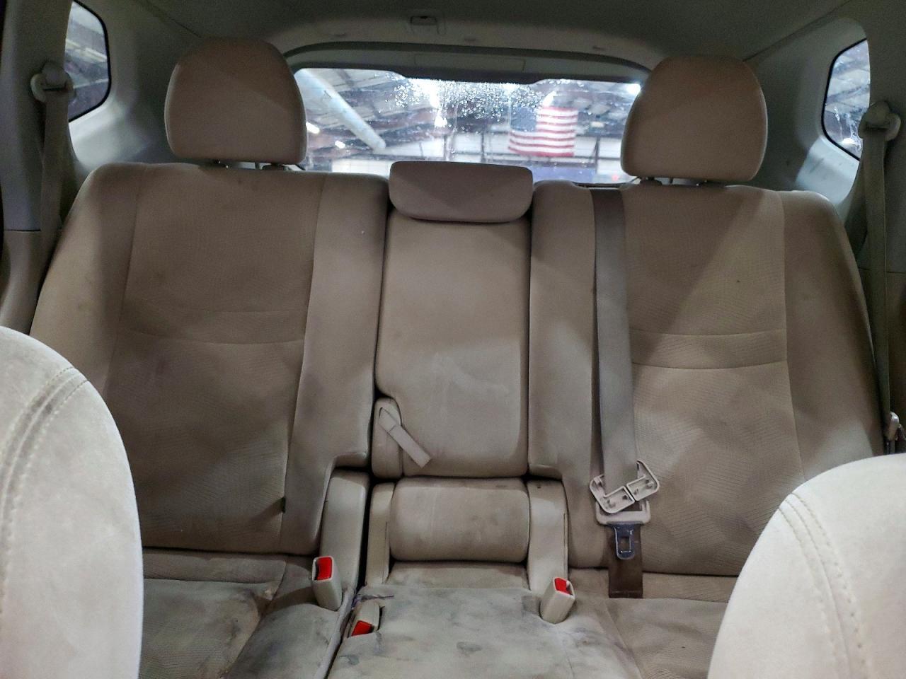 2016 NISSAN ROGUE