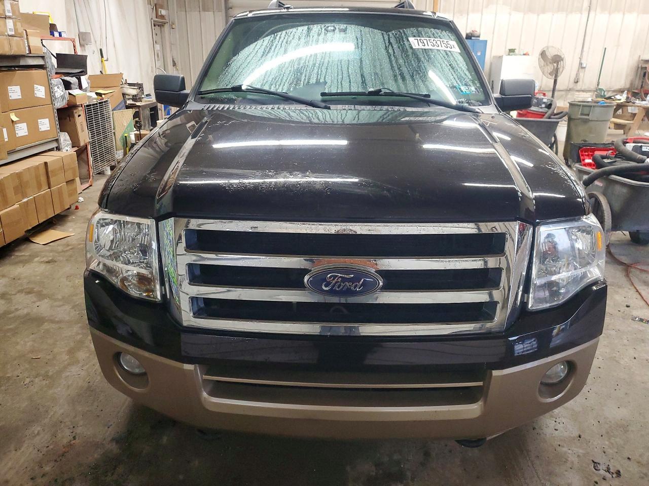 2013 FORD Expedition