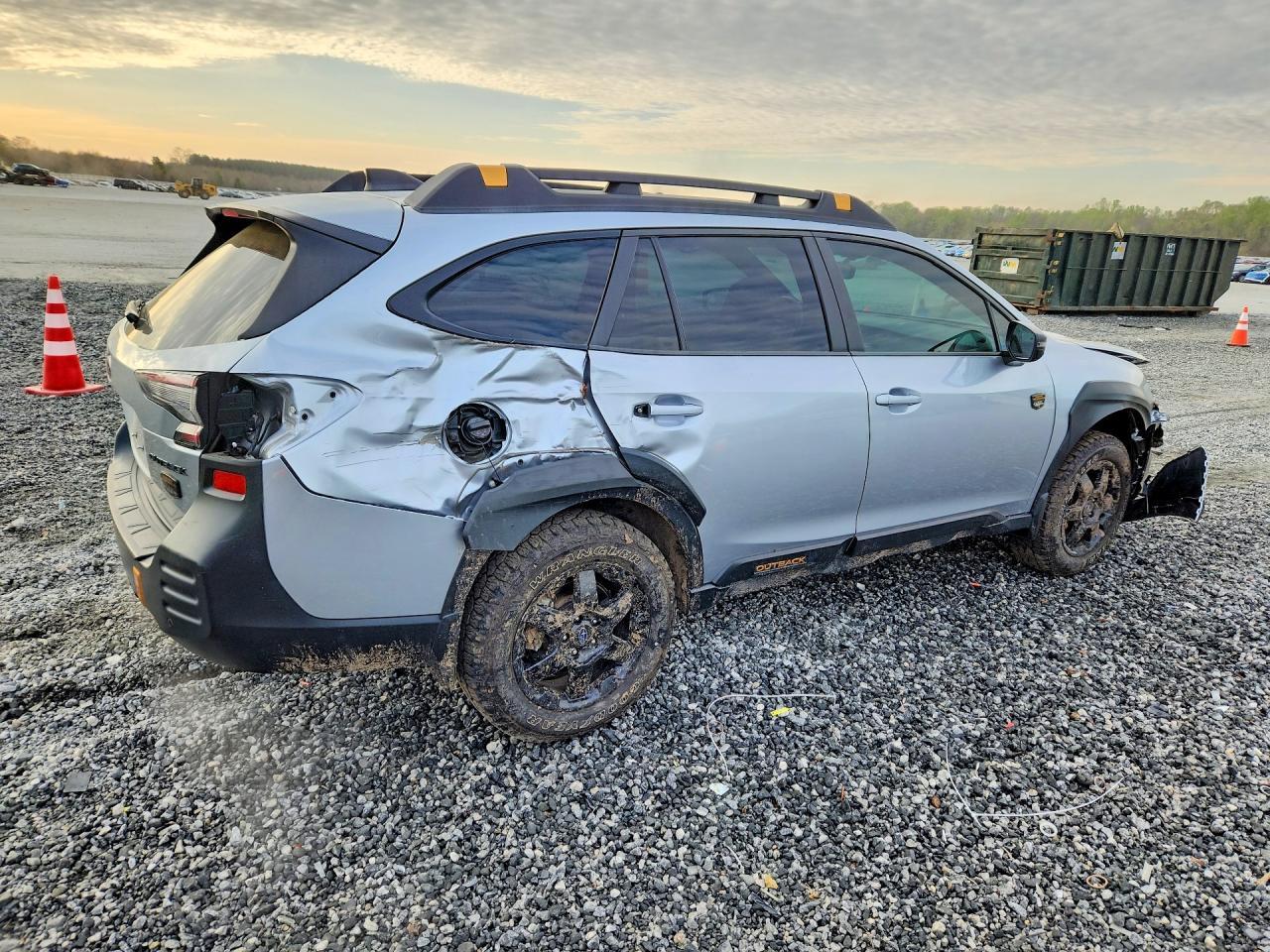 2022 SUBARU Outback