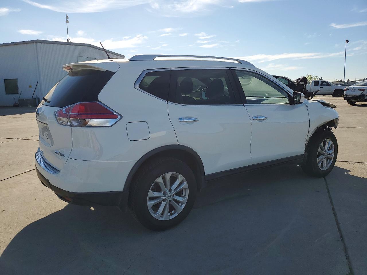 2016 NISSAN ROGUE