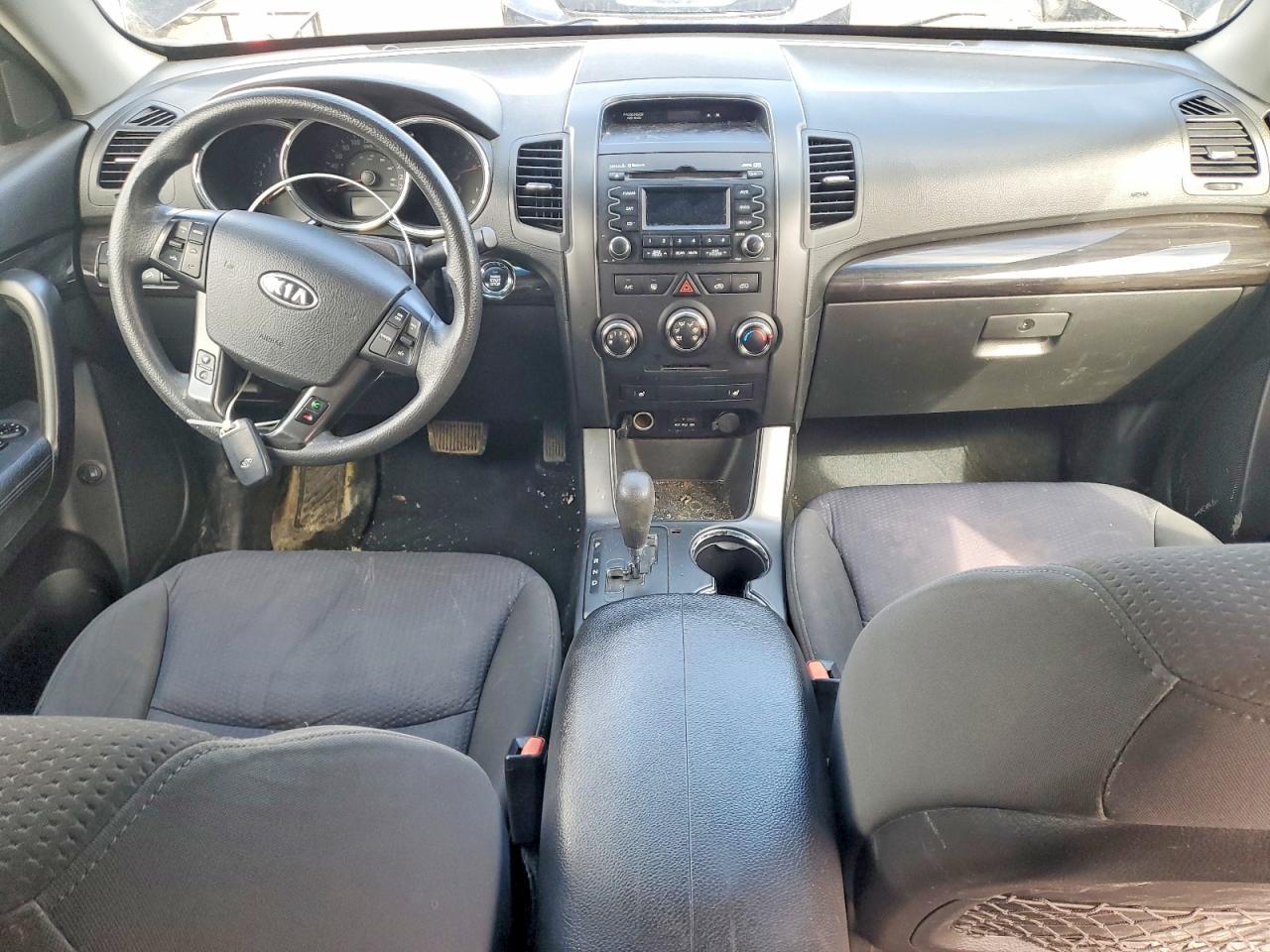 2011 KIA SORENTO