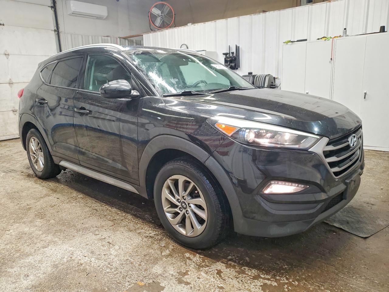 2017 HYUNDAI TUCSON