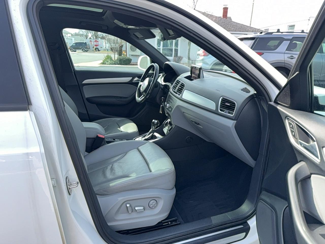 2018 AUDI Q3