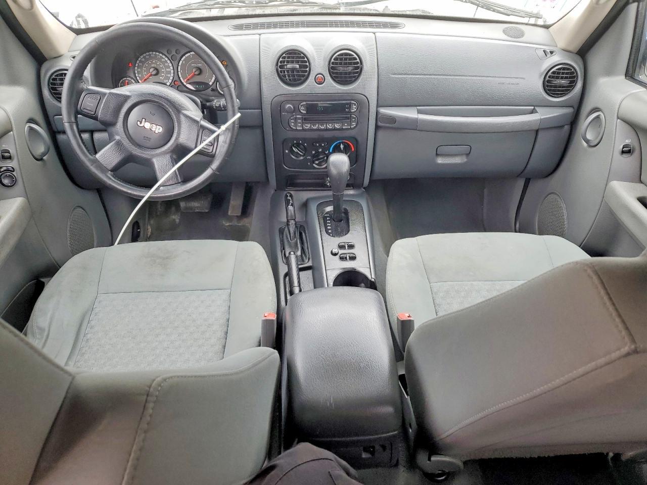 2005 JEEP Liberty