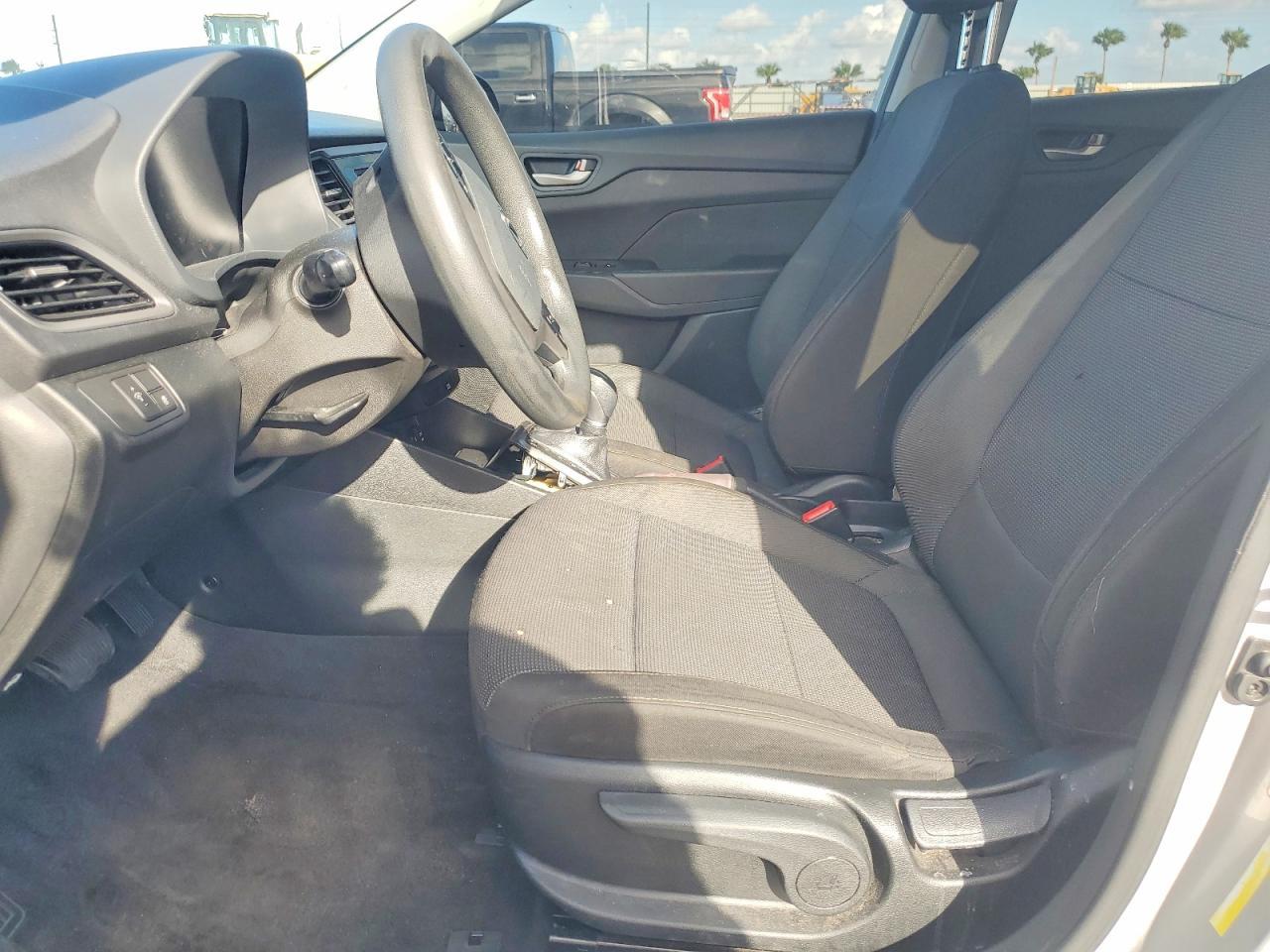 2019 HYUNDAI ACCENT