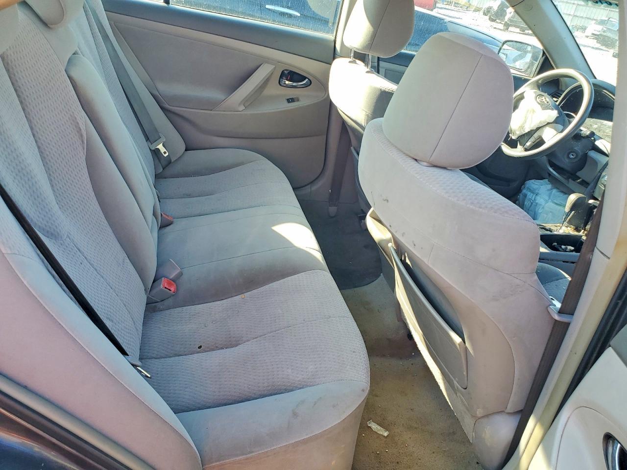 2011 TOYOTA CAMRY