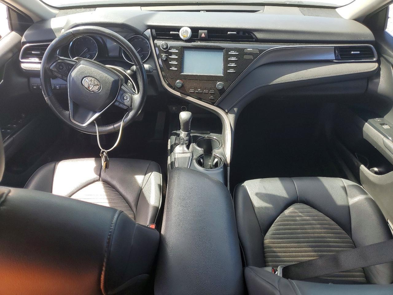 2019 TOYOTA CAMRY