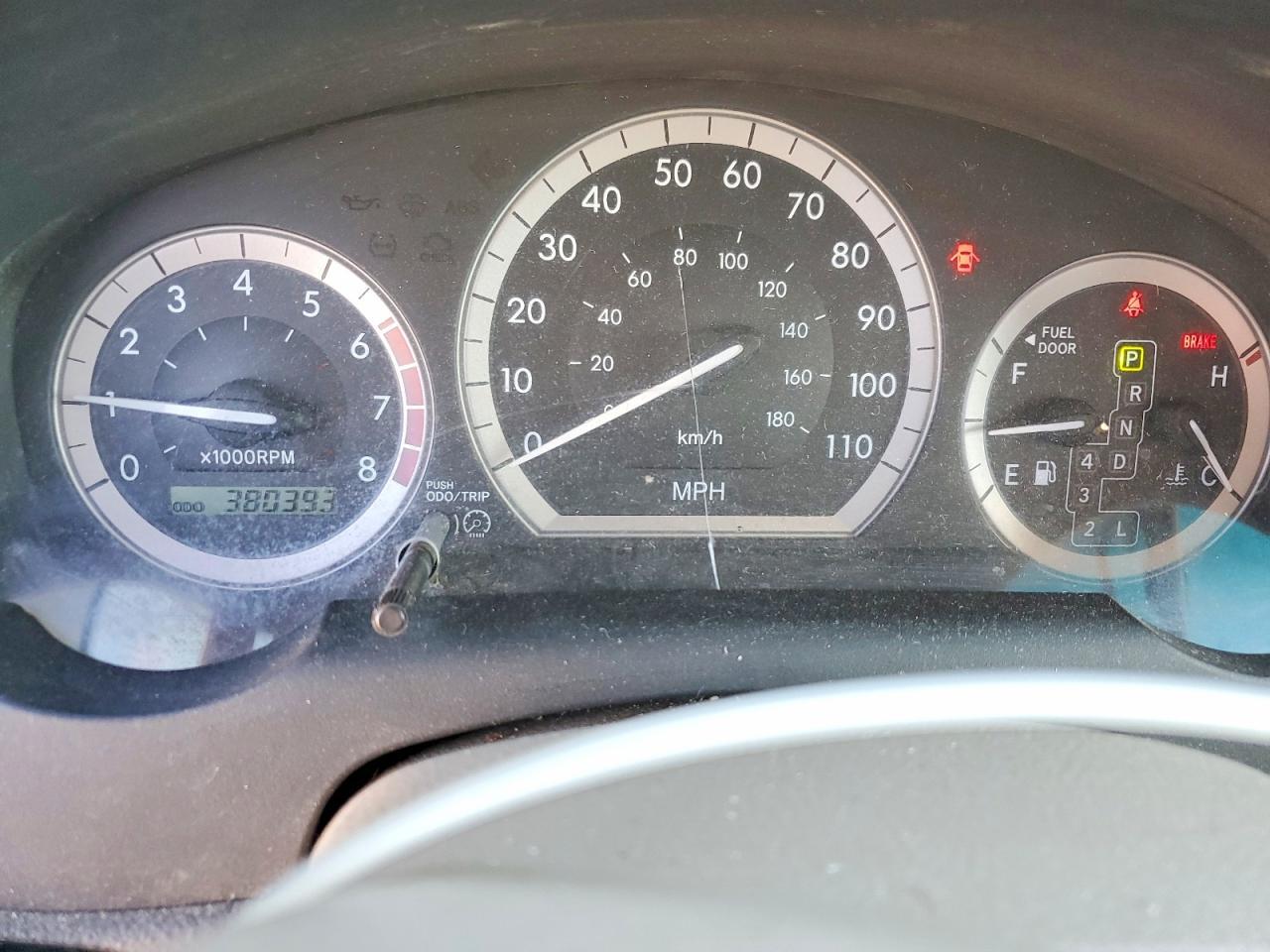 2004 TOYOTA SIENNA