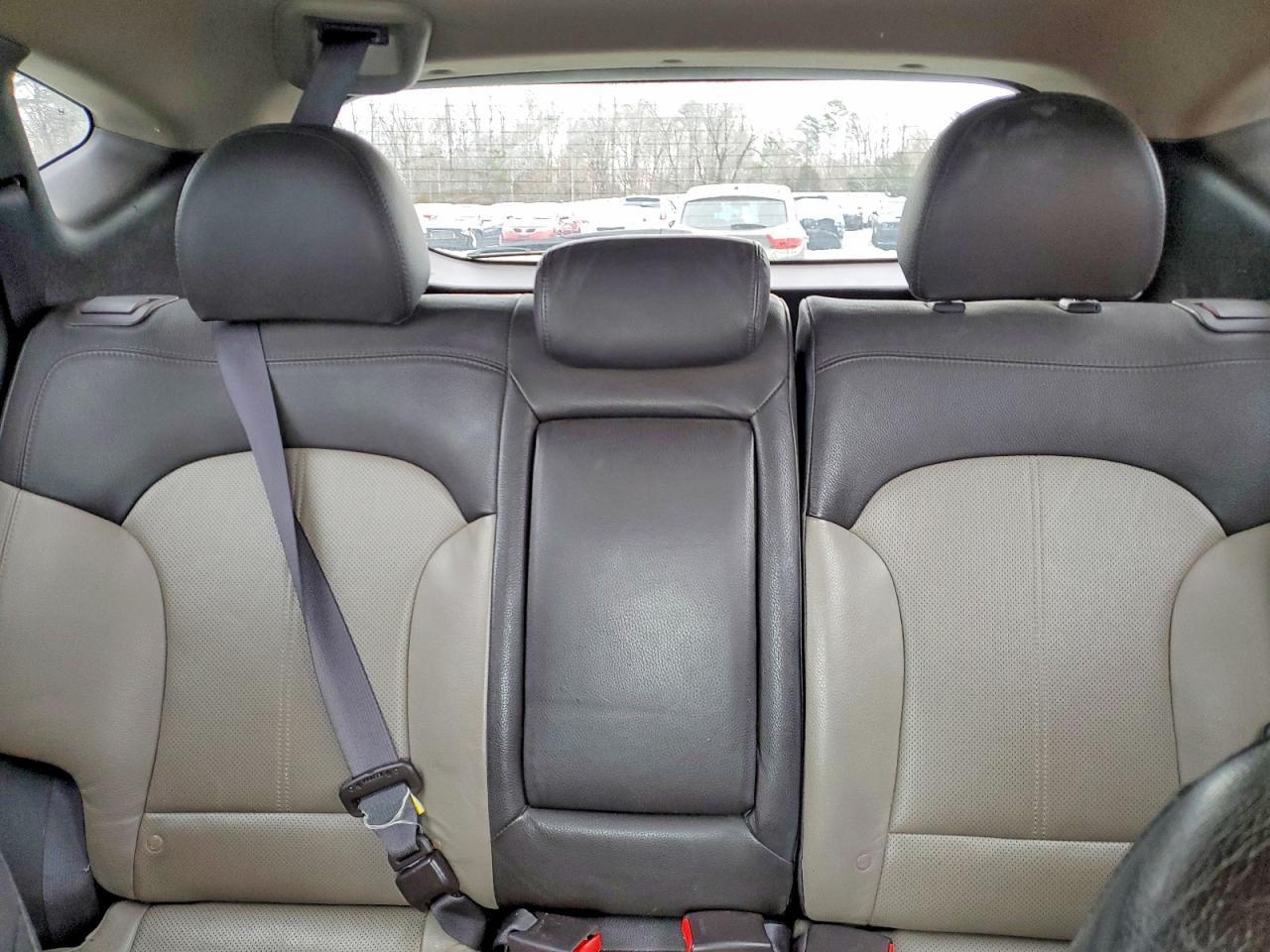 2012 HYUNDAI TUCSON