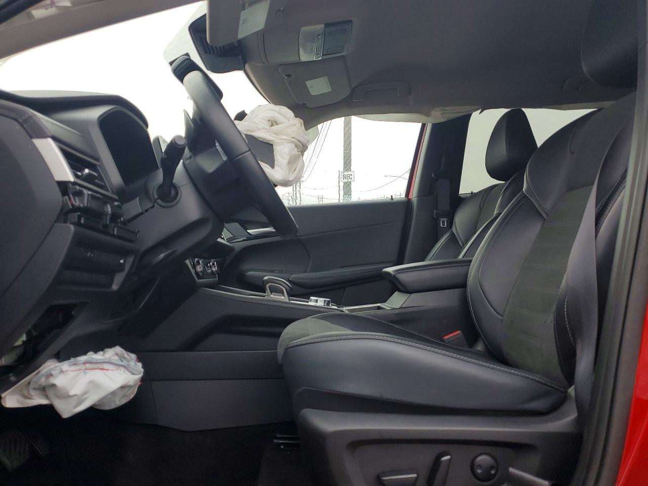 2024 MITSUBISHI outlander