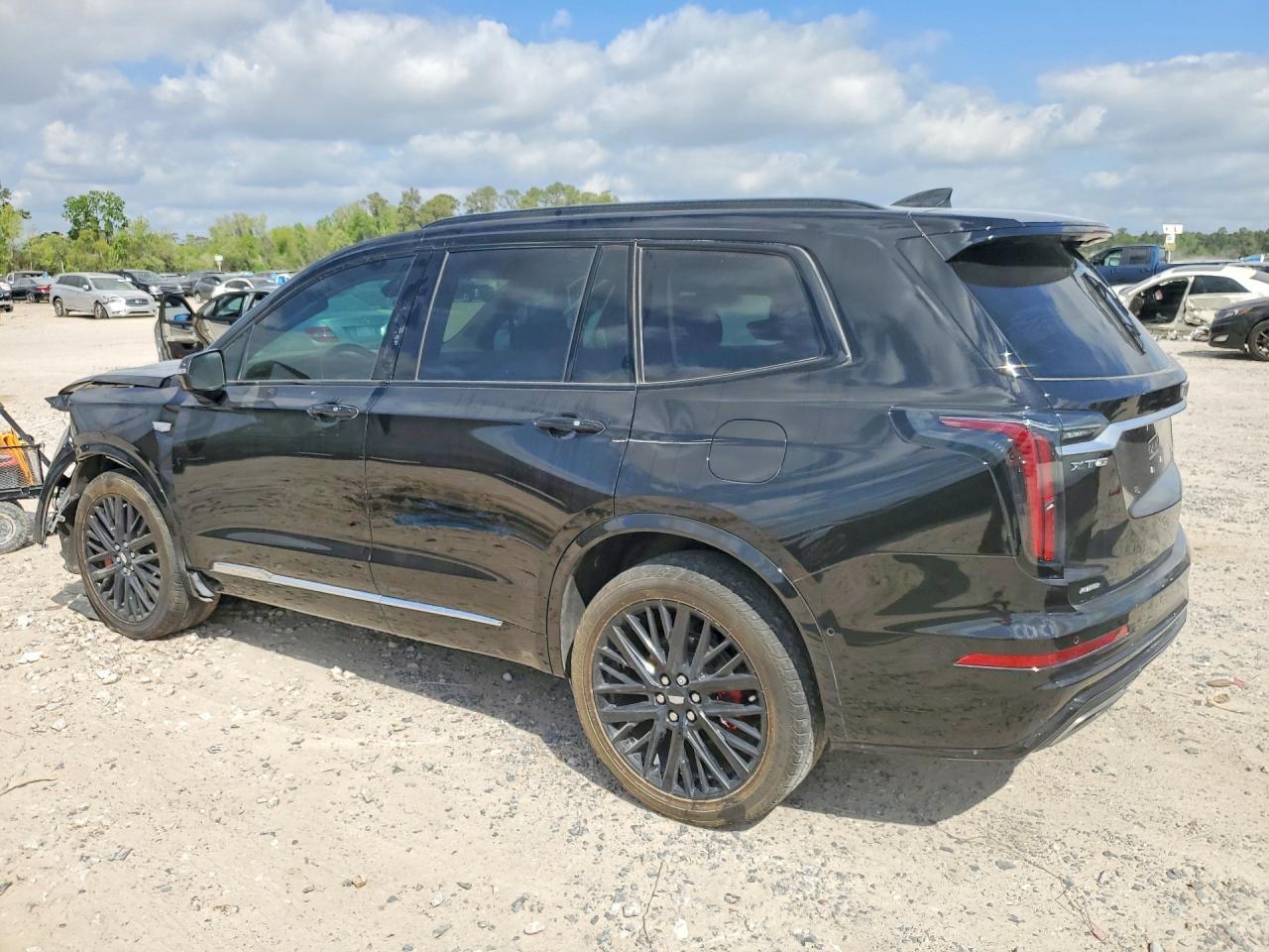 2024 CADILLAC XT6