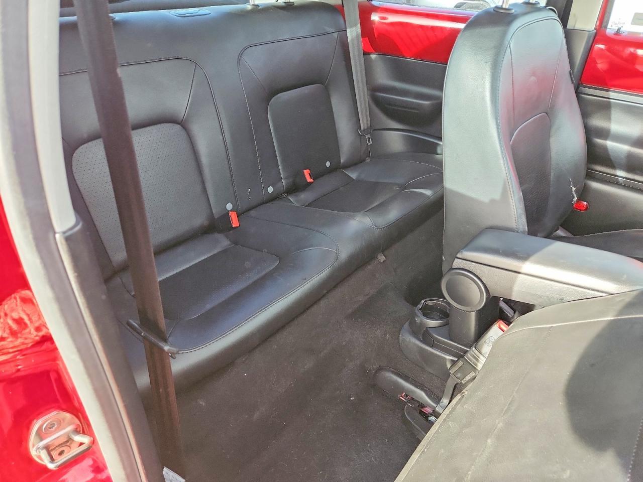 2009 VOLKSWAGEN Beetle