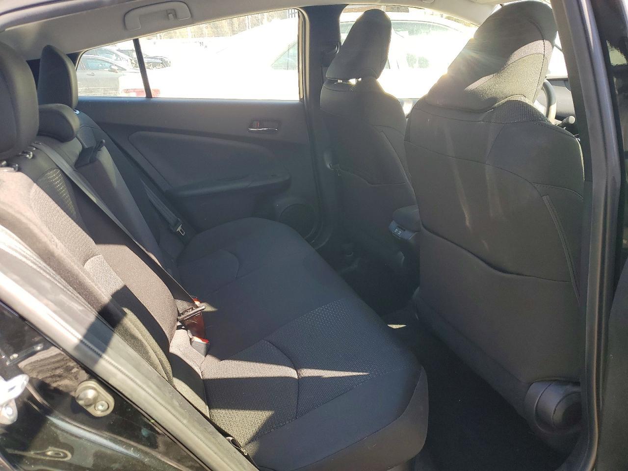 2019 TOYOTA PRIUS