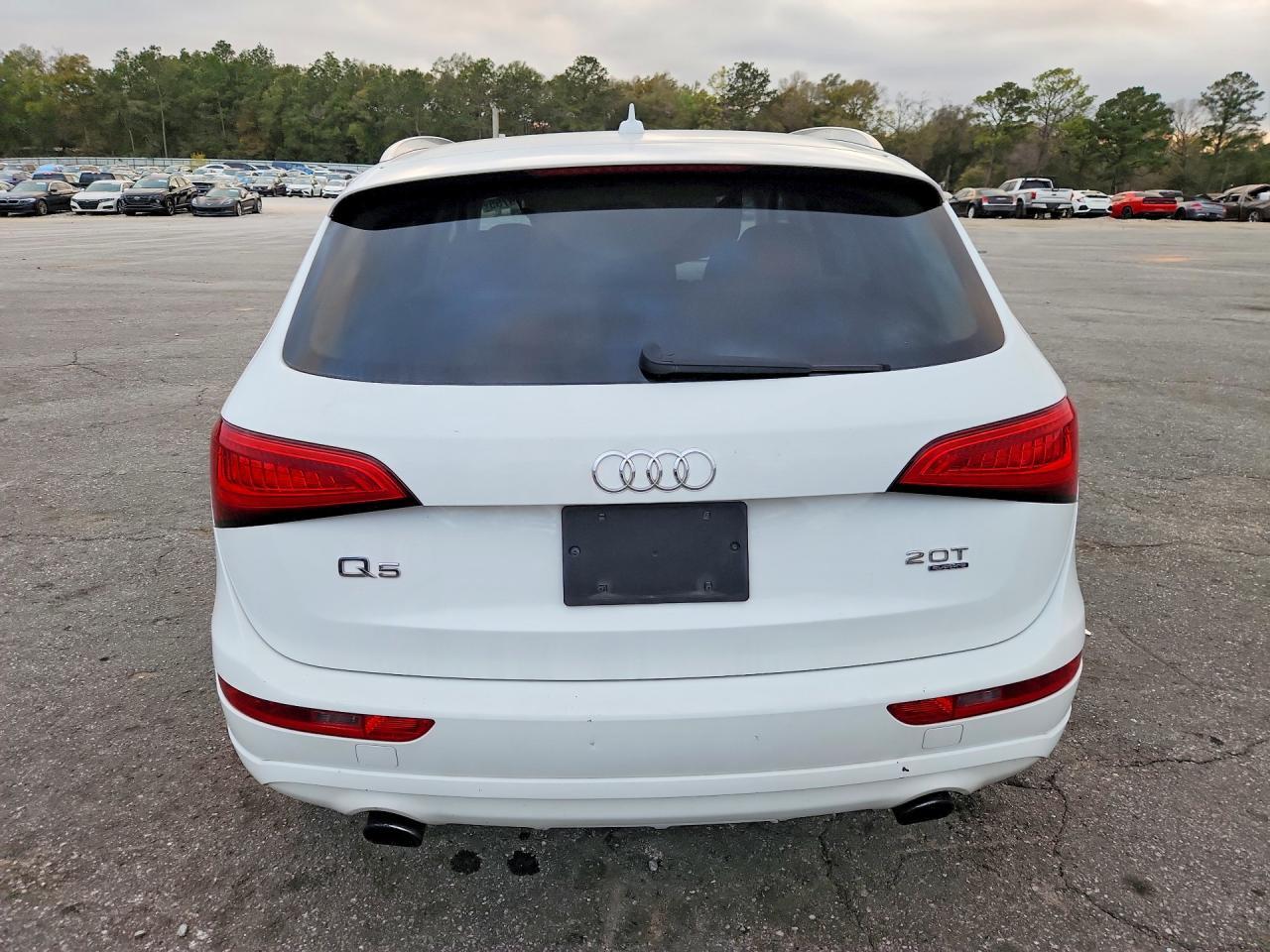2014 AUDI Q5