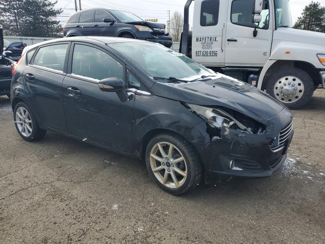 2016 FORD Fiesta