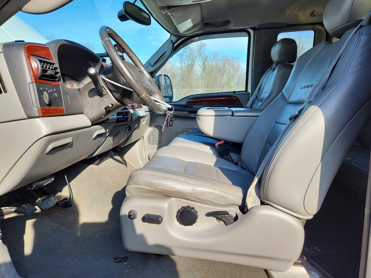 2005 FORD F-350