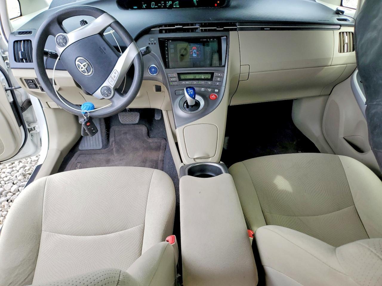 2012 TOYOTA PRIUS