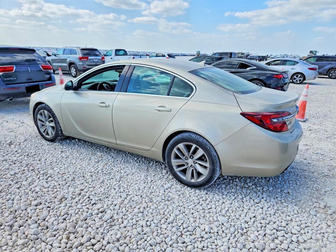 2014 BUICK Regal