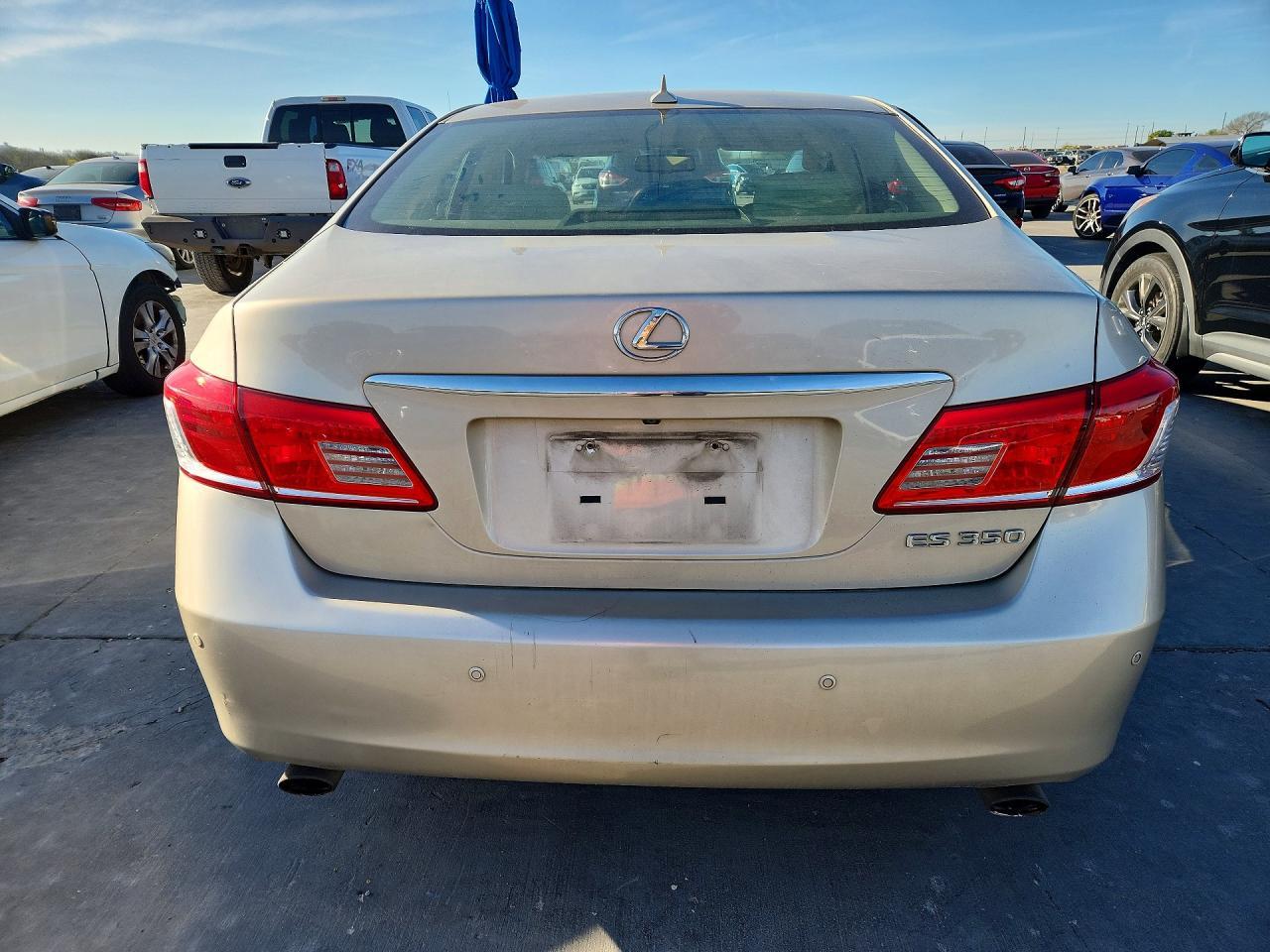 2011 LEXUS ES 350