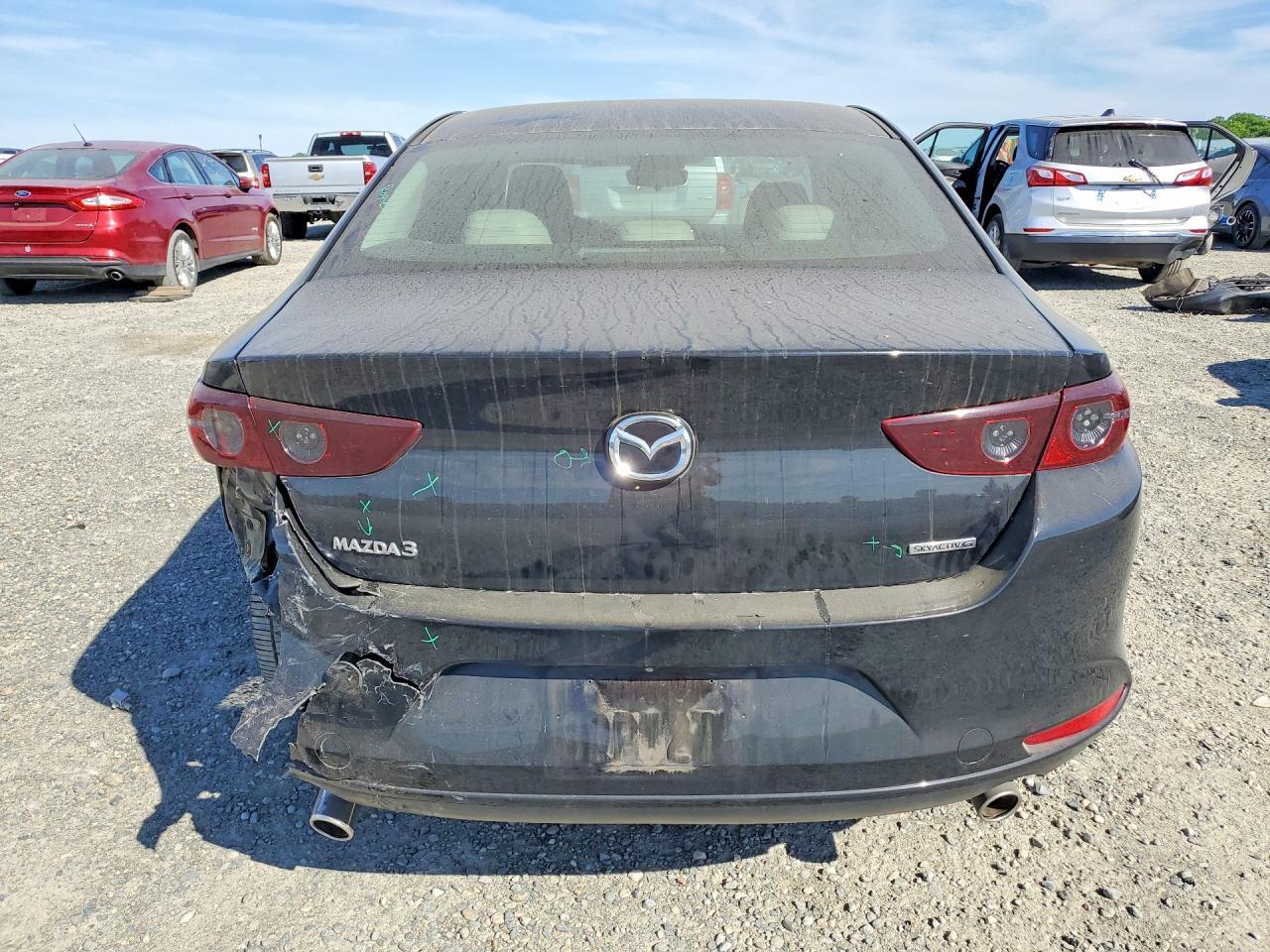 2019 MAZDA 3