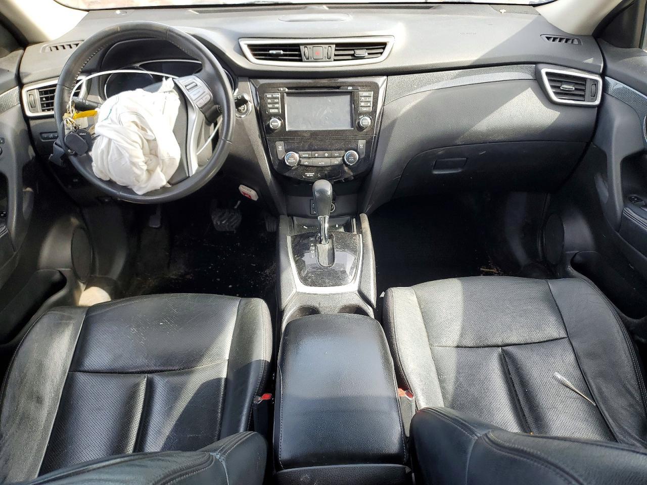 2015 NISSAN ROGUE