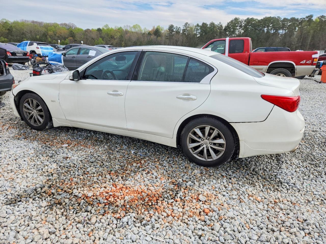 2017 INFINITI Q50