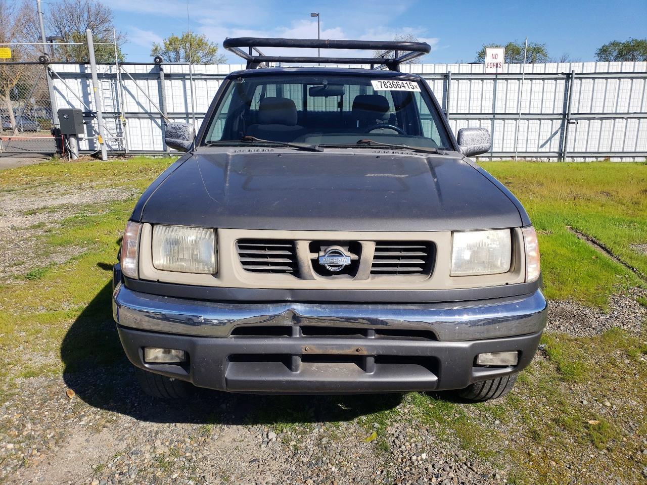 2000 NISSAN Frontier