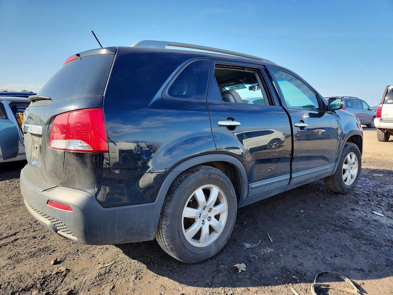 2013 KIA SORENTO