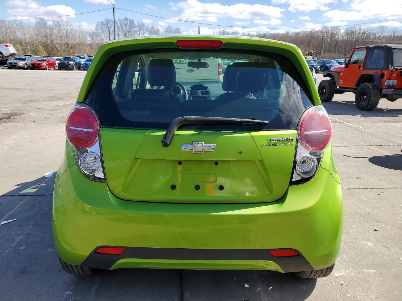 2014 CHEVROLET Spark