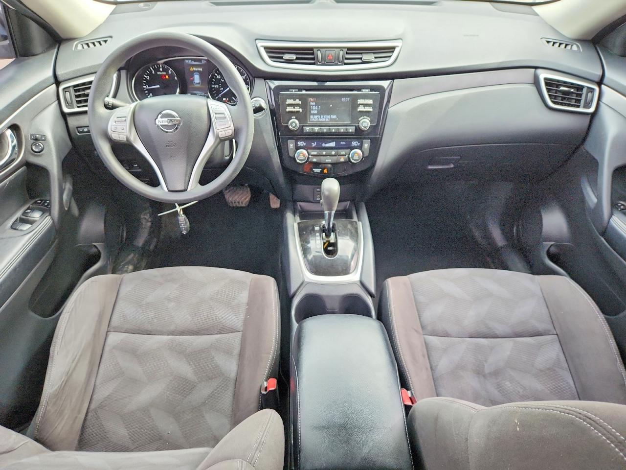 2015 NISSAN ROGUE