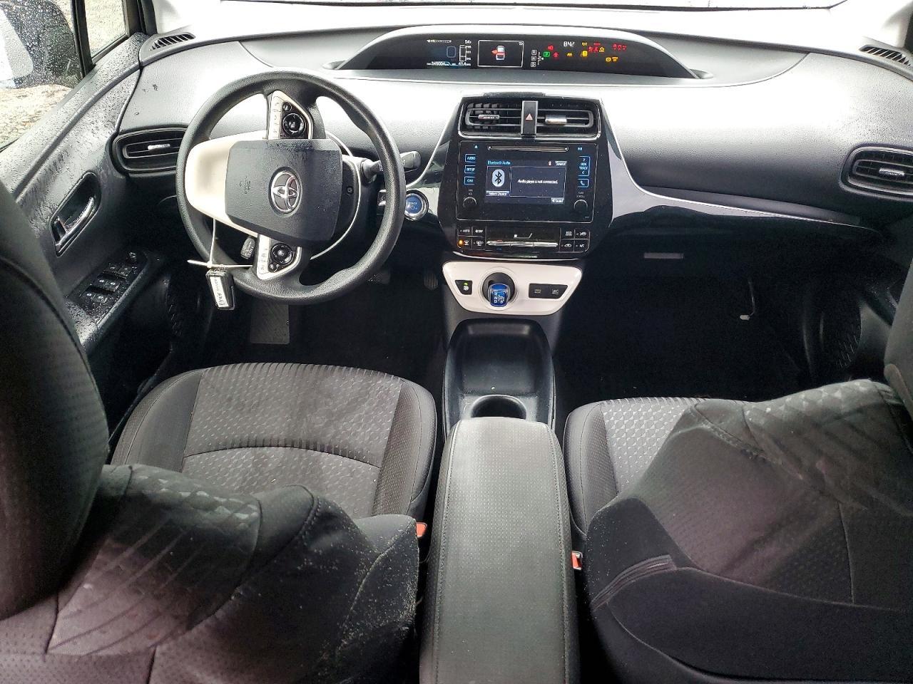 2017 TOYOTA PRIUS