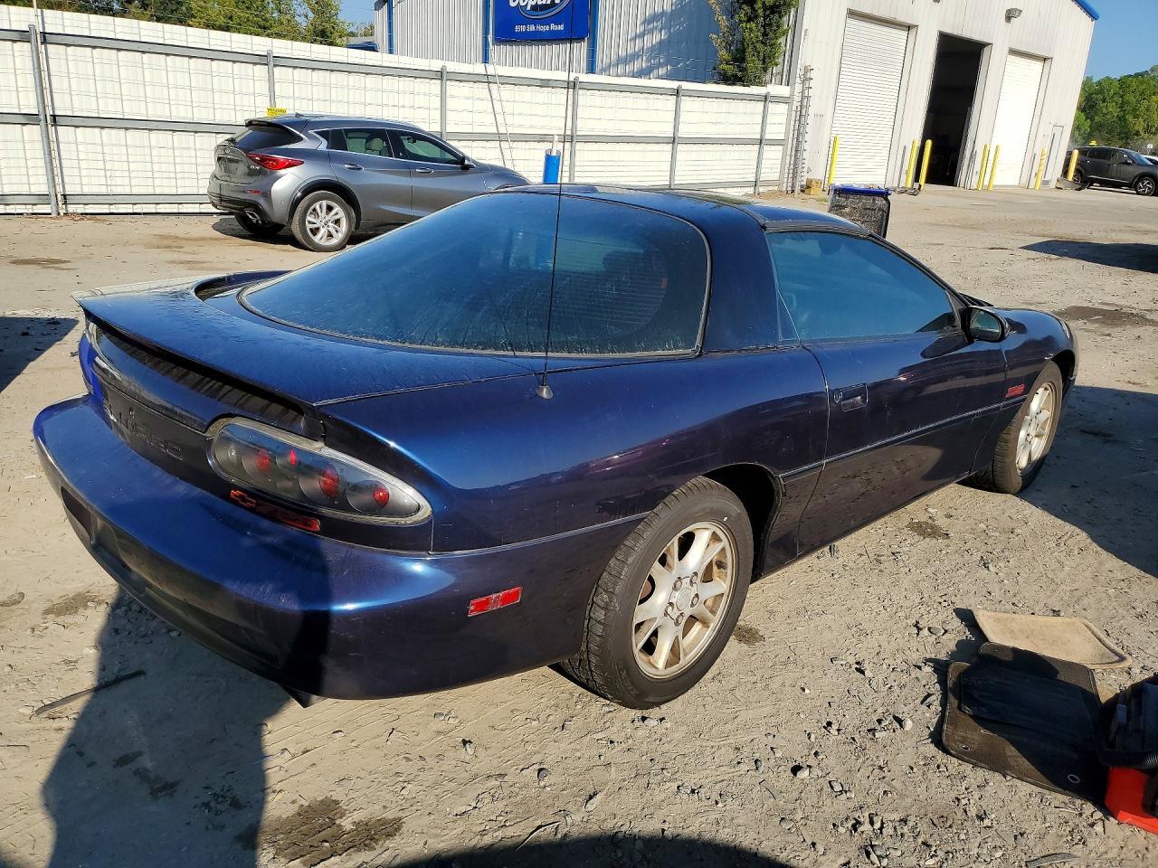 2000 CHEVROLET Camaro
