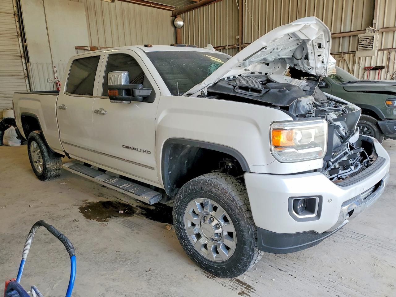 2018 GMC Sierra