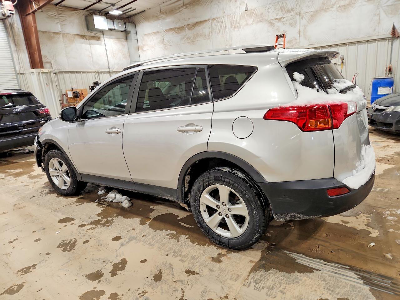 2014 TOYOTA RAV4