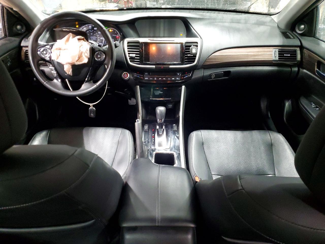 2017 HONDA ACCORD