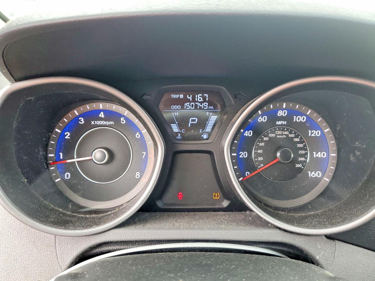 2011 HYUNDAI ELANTRA