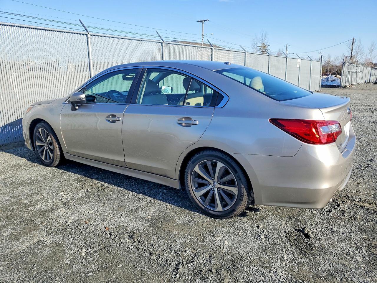 2017 SUBARU Legacy