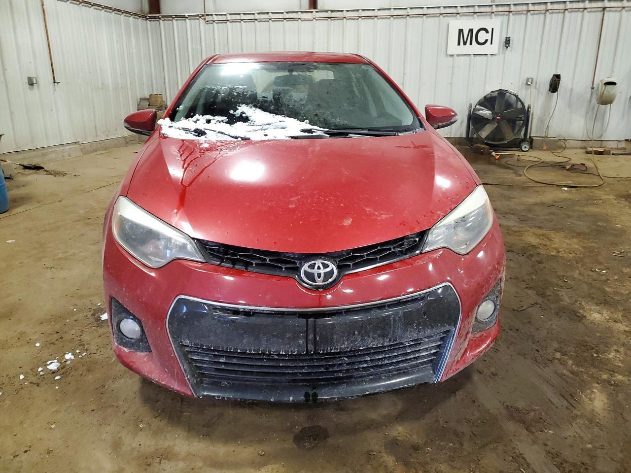 2015 TOYOTA COROLLA