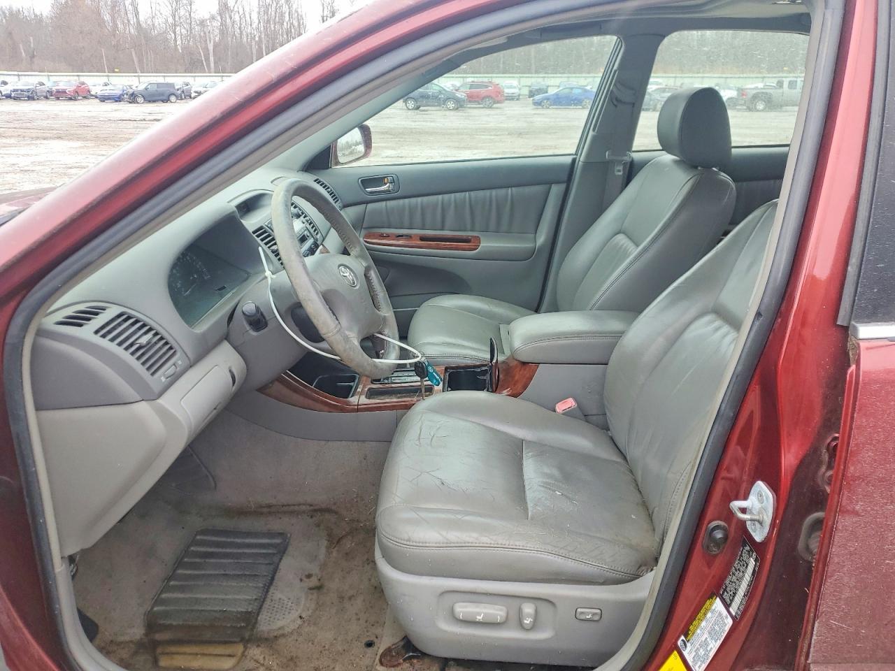 2004 TOYOTA CAMRY