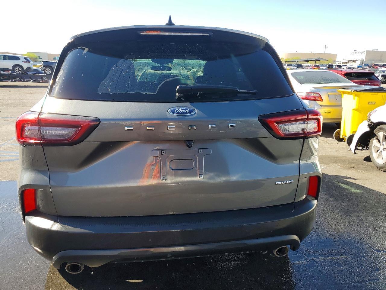 2025 FORD ESCAPE