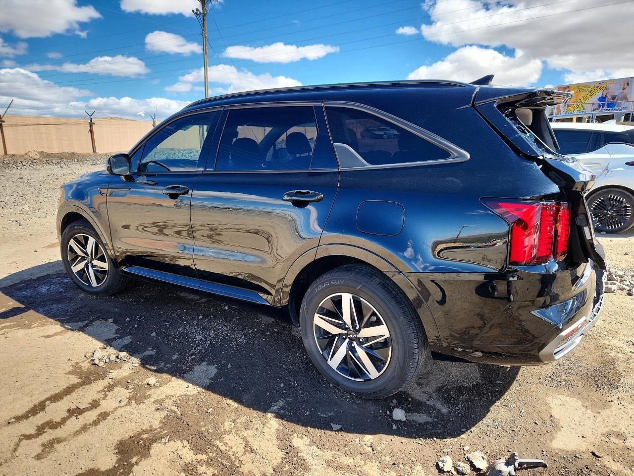 2023 KIA SORENTO