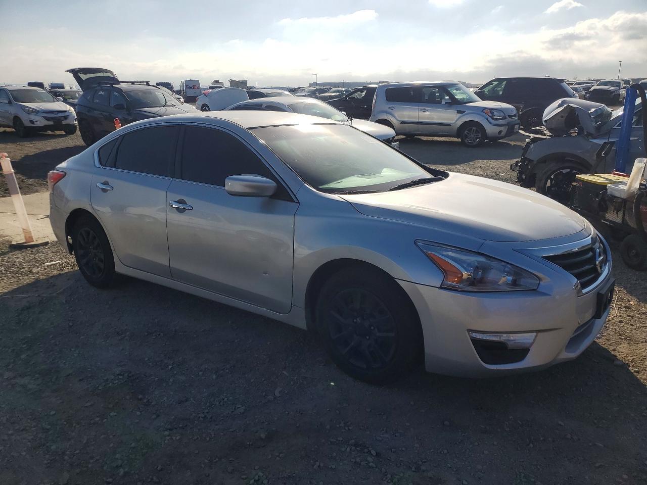 2015 NISSAN ALTIMA